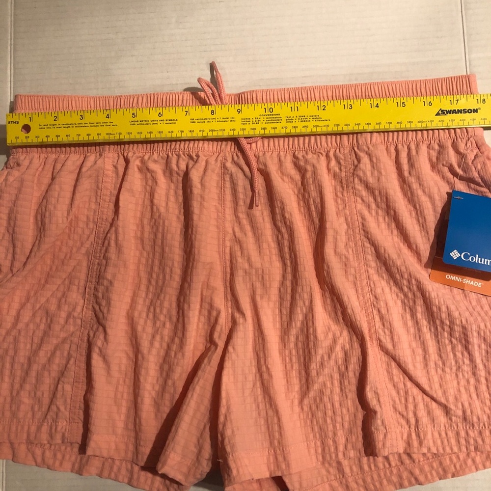 Columbia Women’s Size XL Boundless Trek Active Short Regular Fit 3" Inseam Pink - Picture 11 of 13